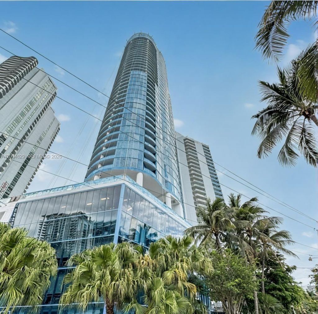 333 Las Olas Way, Unit 304, Fort Lauderdale, FL 33301 Photo