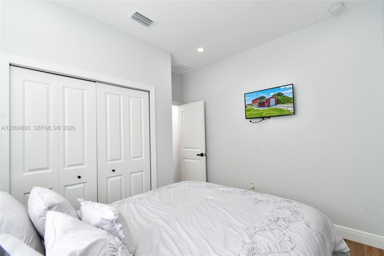 7655 17th Place , La Belle, FL 33935 Photo