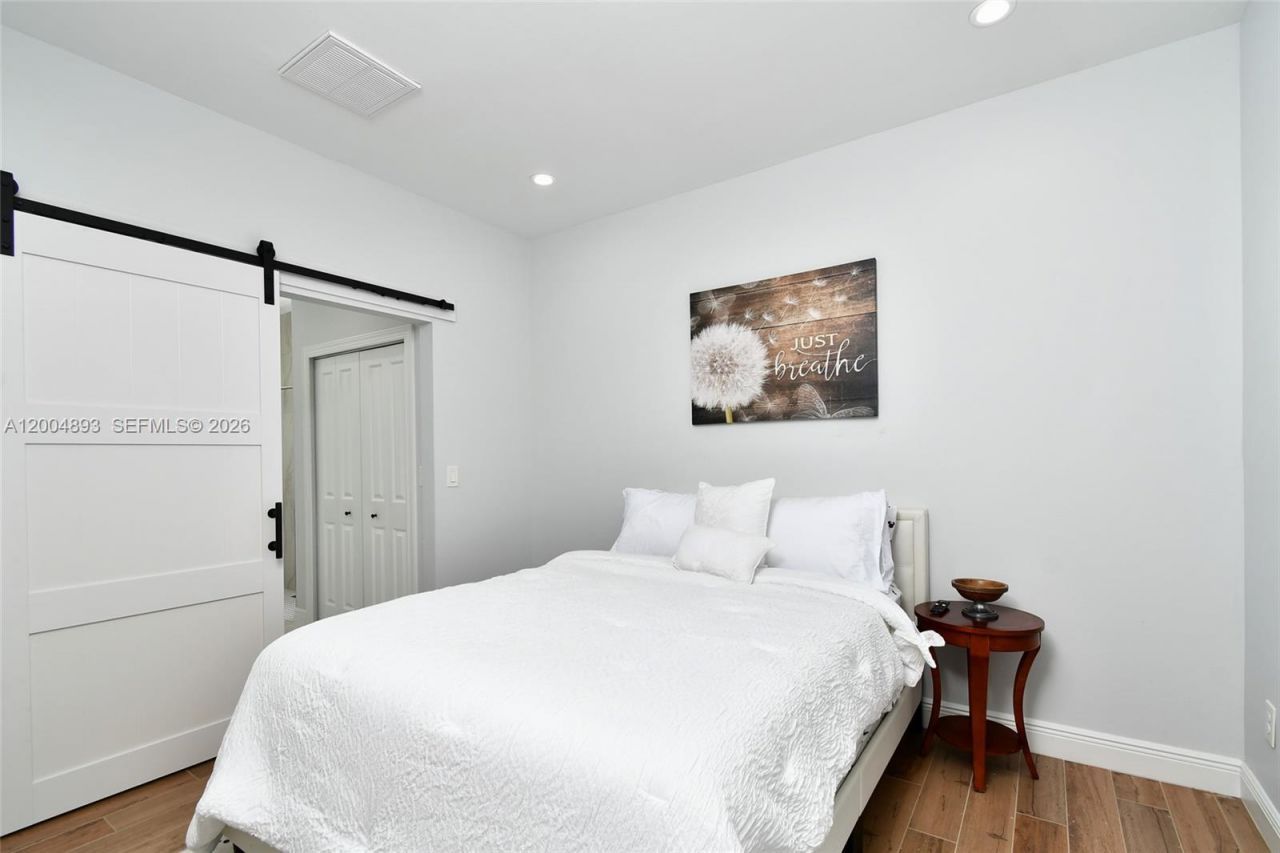 7655 17th Place , La Belle, FL 33935 Photo