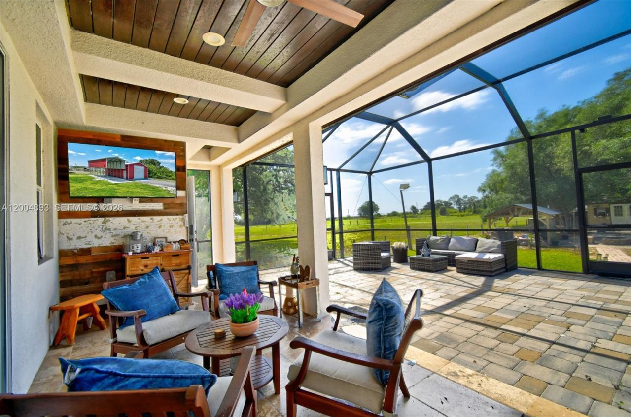 7655 17th Place , La Belle, FL 33935 Photo