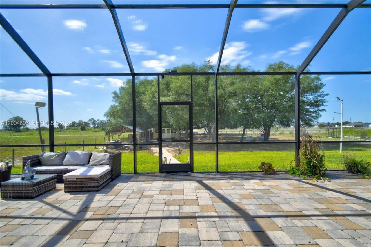 7655 17th Place , La Belle, FL 33935 Photo