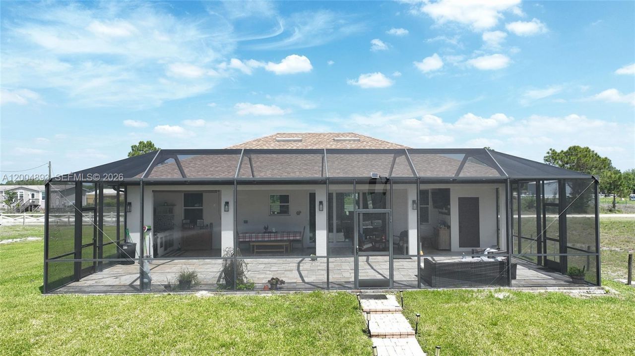 7655 17th Place , La Belle, FL 33935 Photo