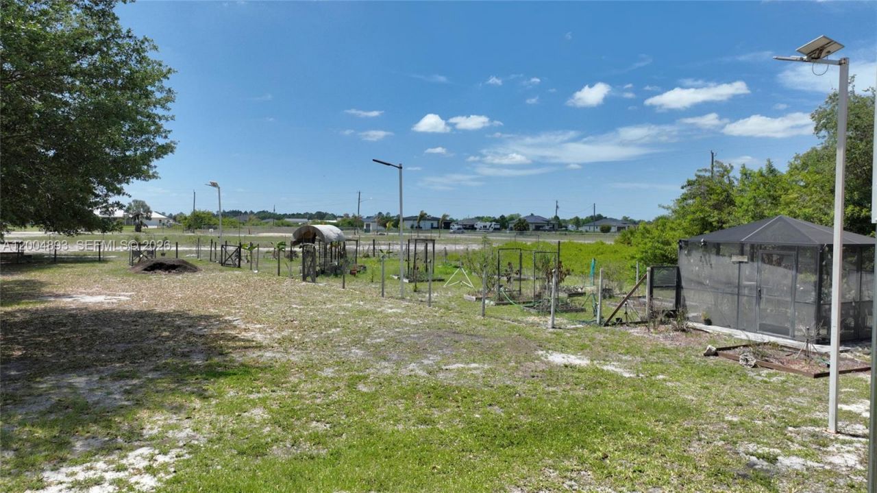 7655 17th Place , La Belle, FL 33935 Photo