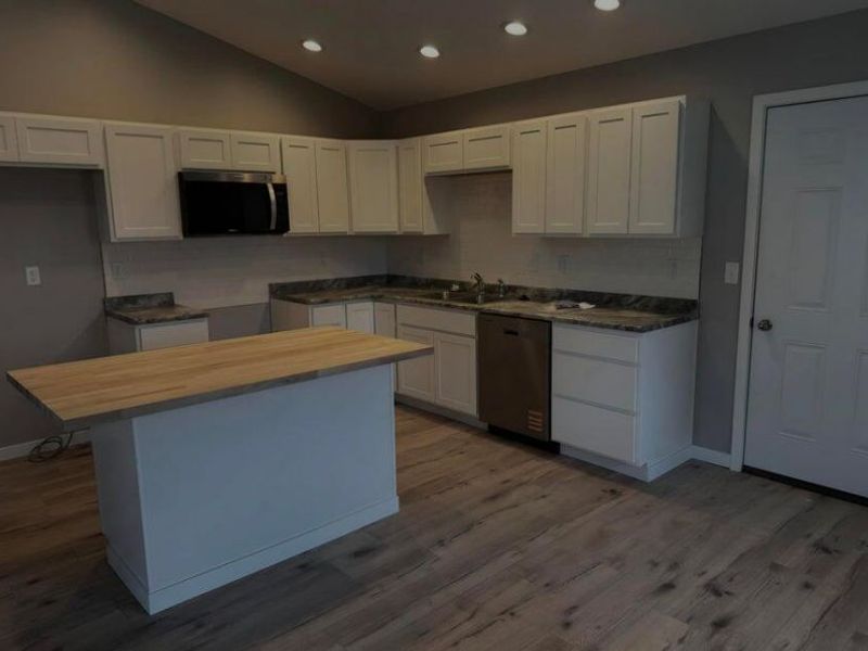 615 Weston Street, Saint Marys, OH 45885 Photo 2