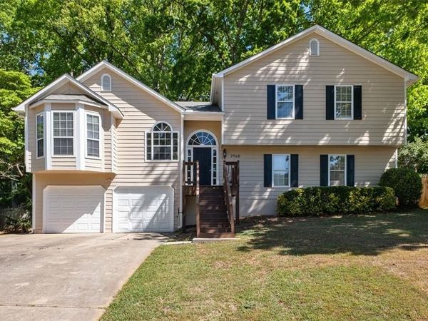 3968 Brantley Drive , Austell, GA 30106