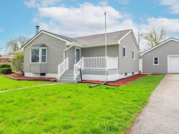 3541 Washington Street , Lansing, IL 60438