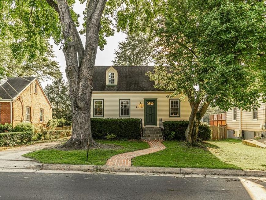 2759 George Mason Road, Falls Church, VA 22042 Main Photo