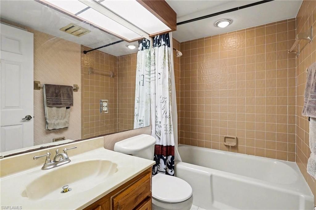 4703 SE 17th Pl, Unit 404, Cape Coral, FL 33904 Photo