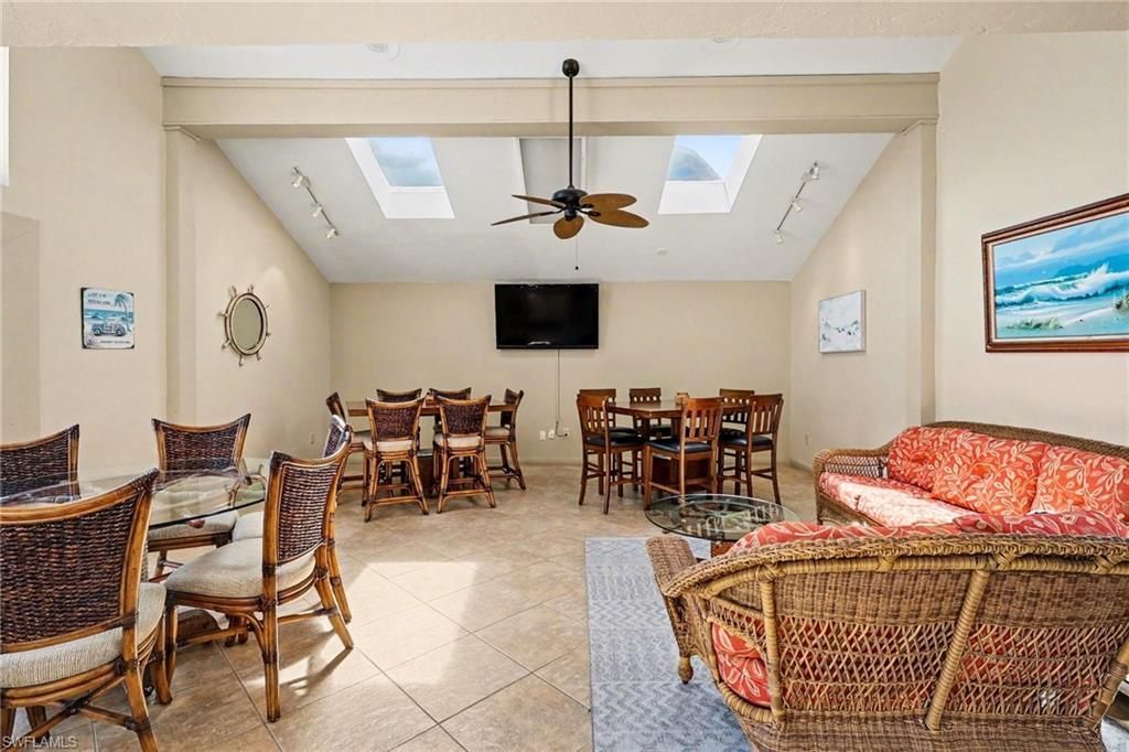 4703 SE 17th Pl, Unit 404, Cape Coral, FL 33904 Photo