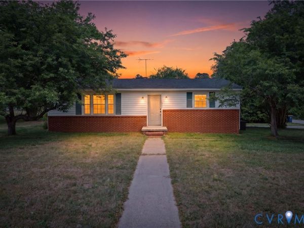 1909 Dinwiddie Avenue, Hopewell, VA 23860