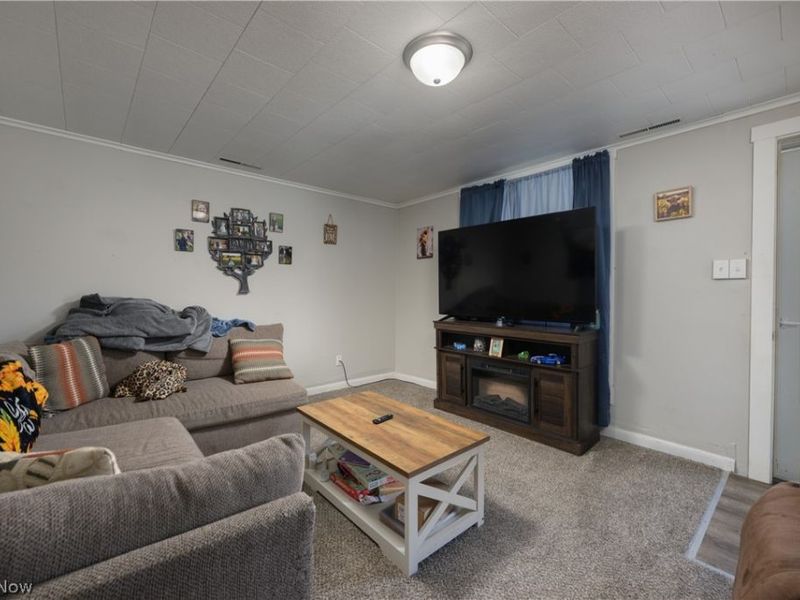 639 N 1st Street, Dennison, OH 44621 Photo 7