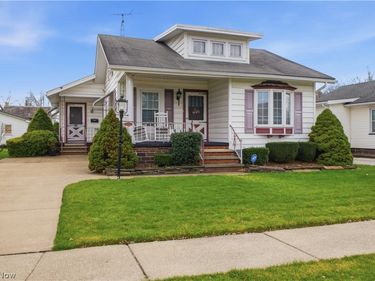 145 W Vermont, Sebring, OH 44672