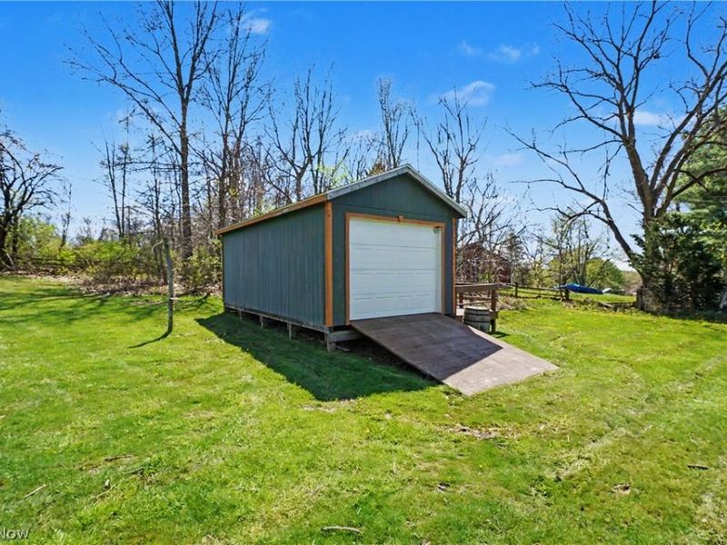 3350 Brunk Road, Akron, OH 44312 Photo 5