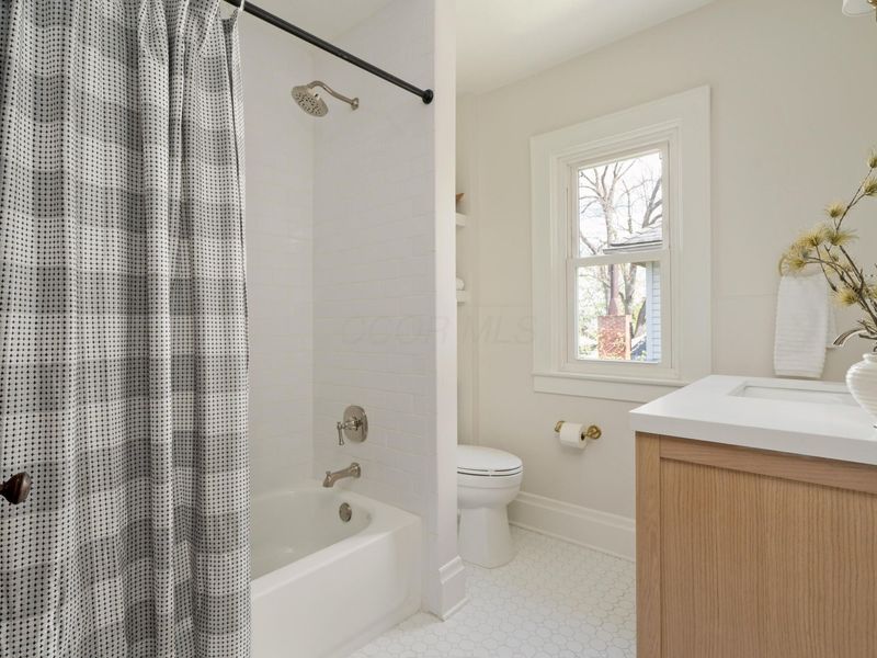 472 Reinhard Avenue, Columbus, OH 43206 Photo 16