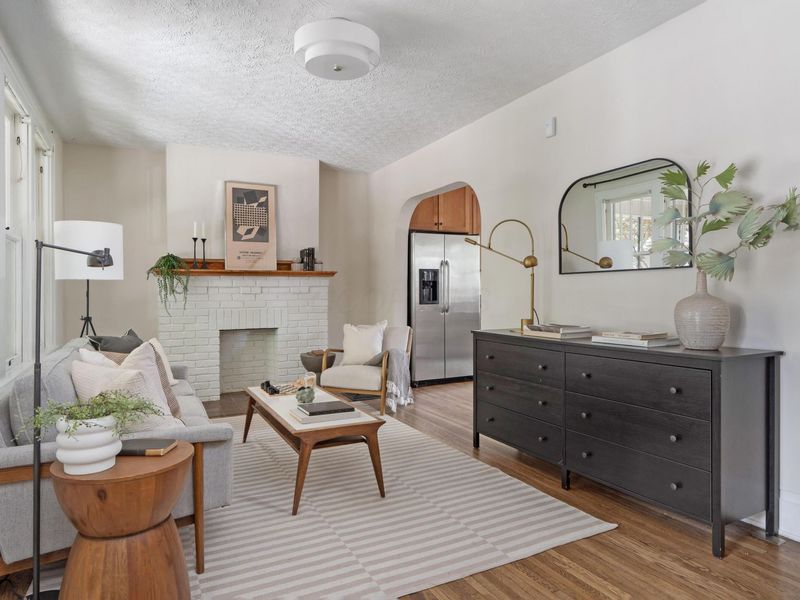 472 Reinhard Avenue, Columbus, OH 43206 Photo 3