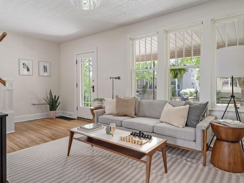 472 Reinhard Avenue, Columbus, OH 43206 Photo 4