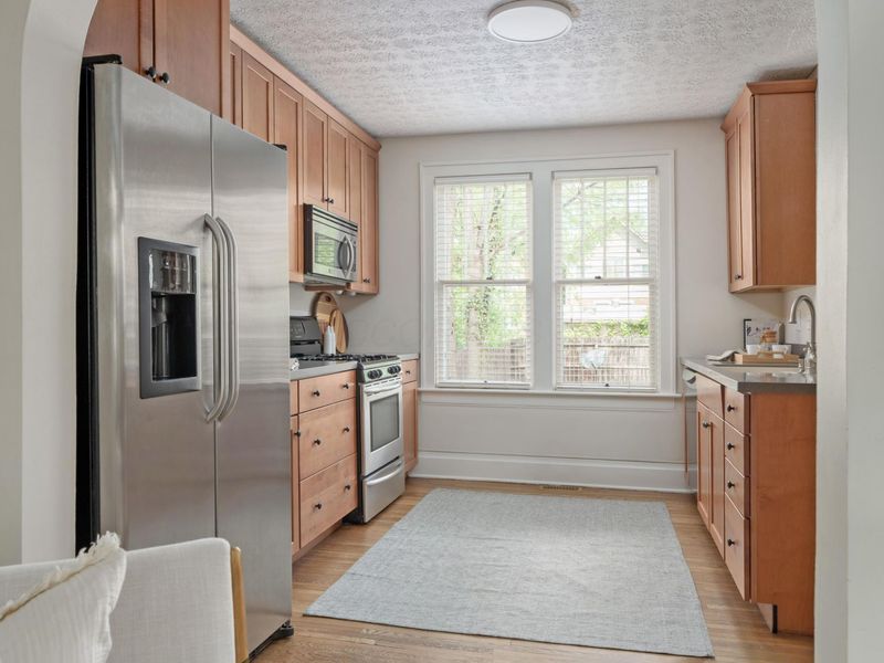 472 Reinhard Avenue, Columbus, OH 43206 Photo 7