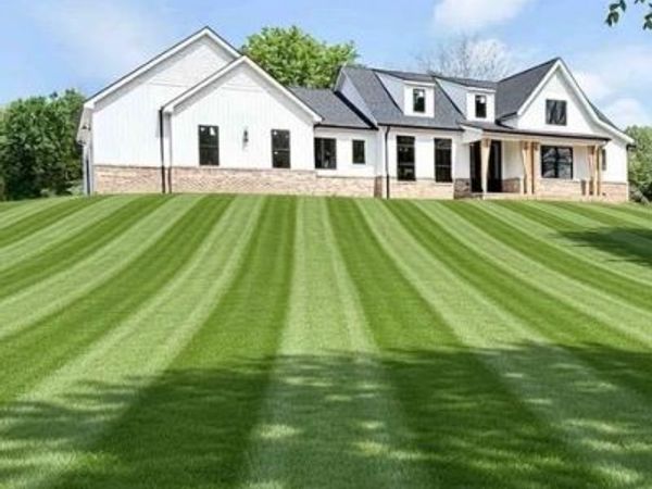 169 Gall Road , Columbia, IL 62236