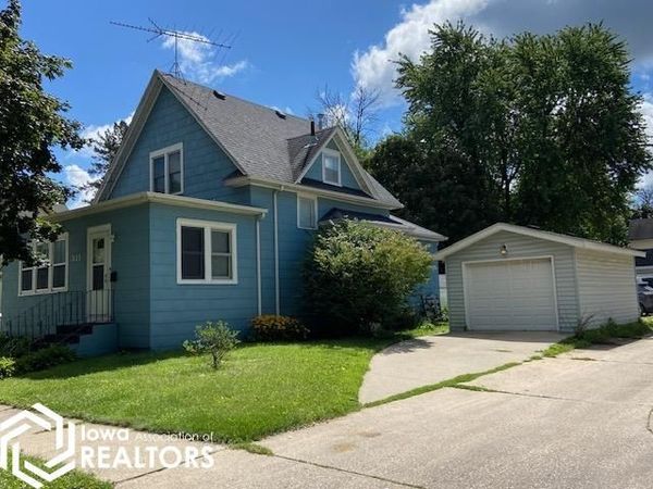 311 7th Street NW, Mason City, IA 50401