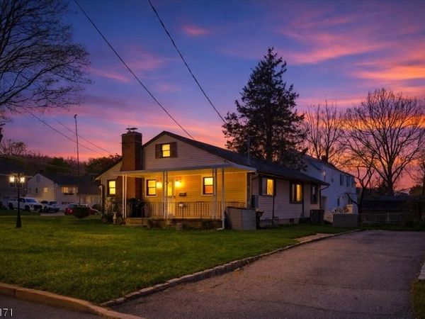 96 Wiltop Rd, Netcong, NJ 07857