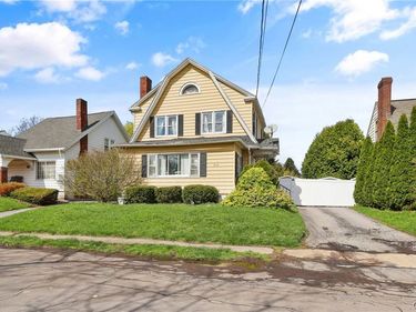 210 Willumae Drive , Syracuse, NY 13208