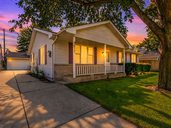9617 Grayce Dr, Sturtevant, WI 53177