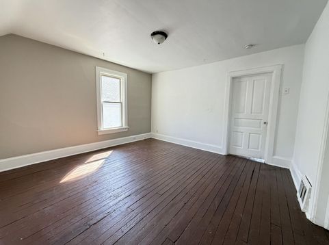 Main Photo