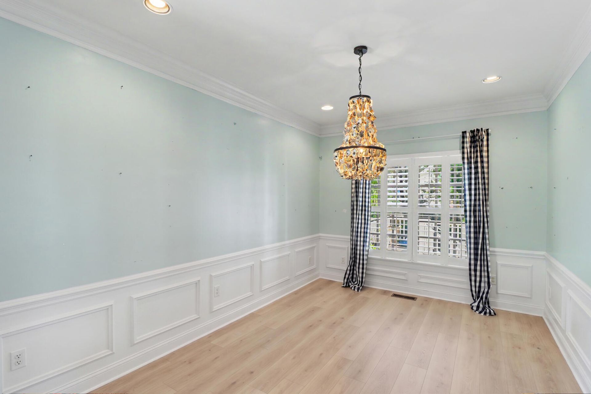 1984 N Creek Drive Photo 14