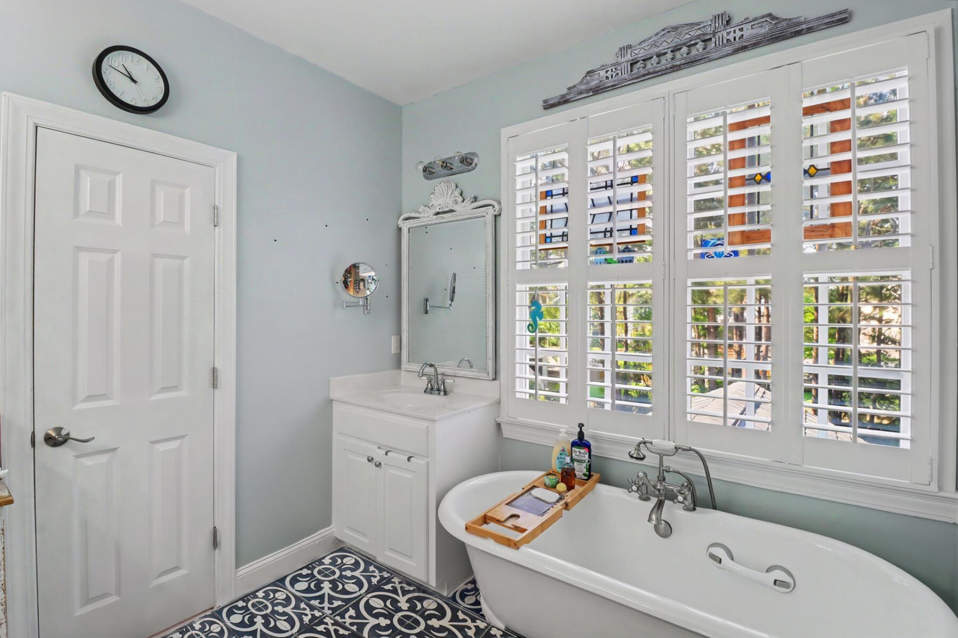 1984 N Creek Drive Photo 20