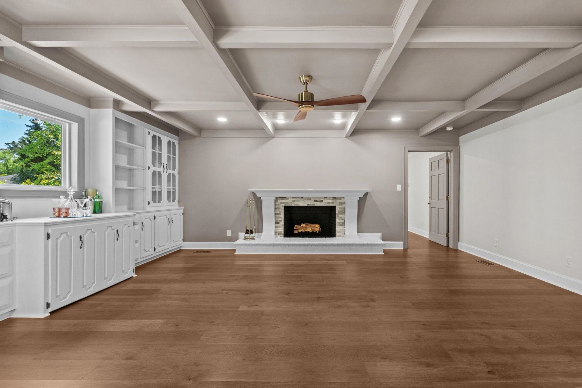 5704 Woodside Ave.  Photo 20