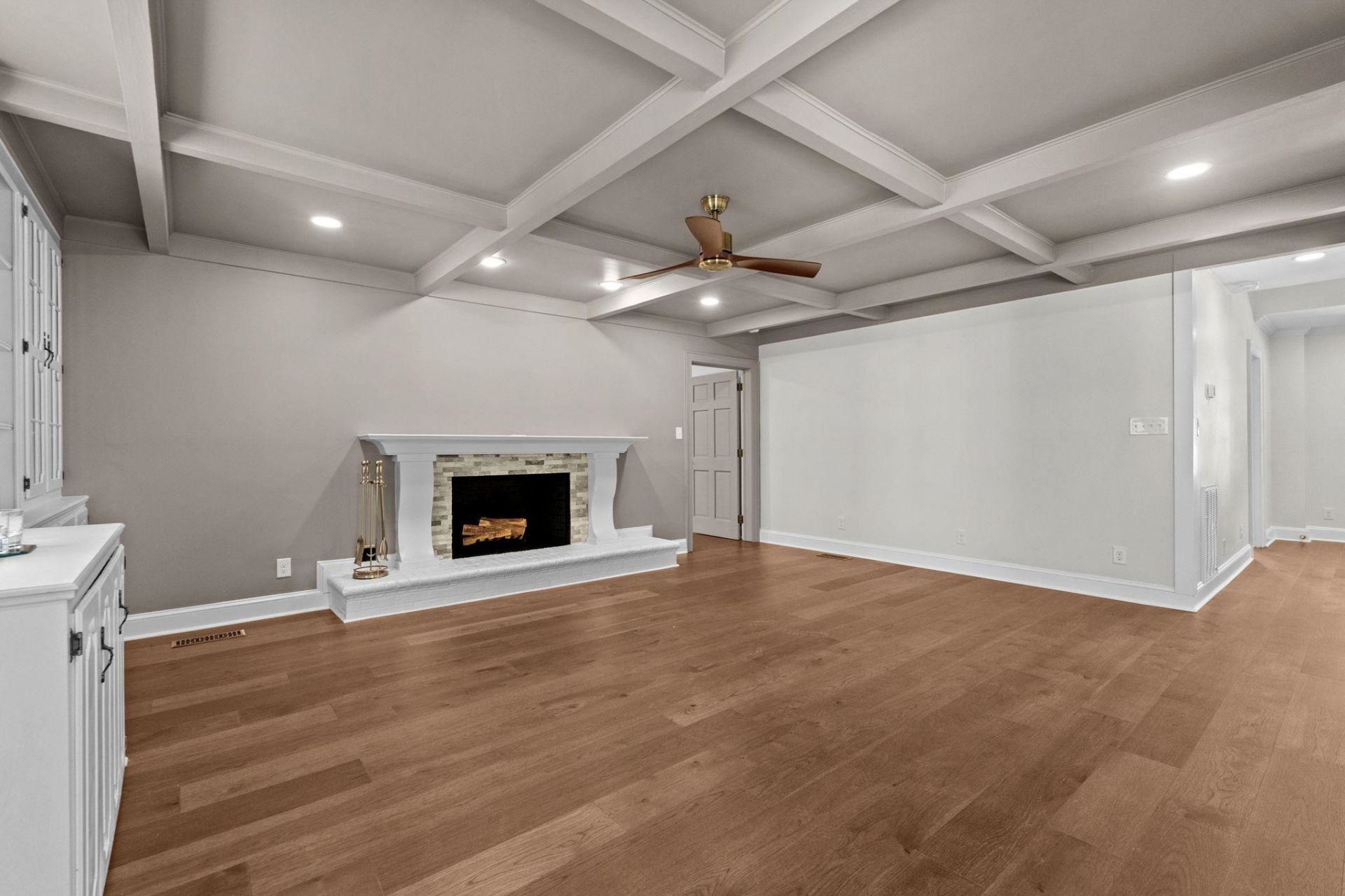 5704 Woodside Ave.  Photo 21