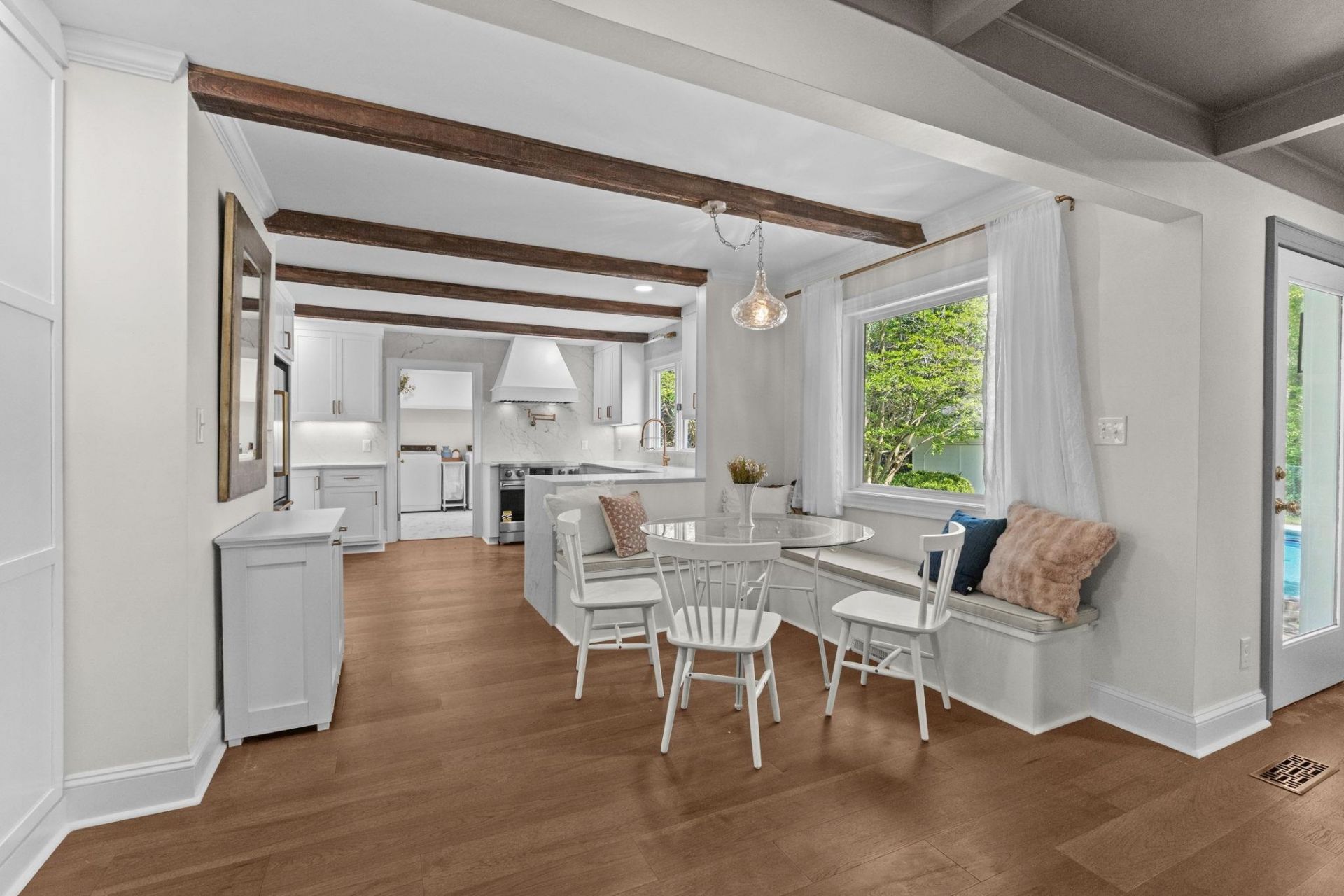 5704 Woodside Ave.  Photo 24