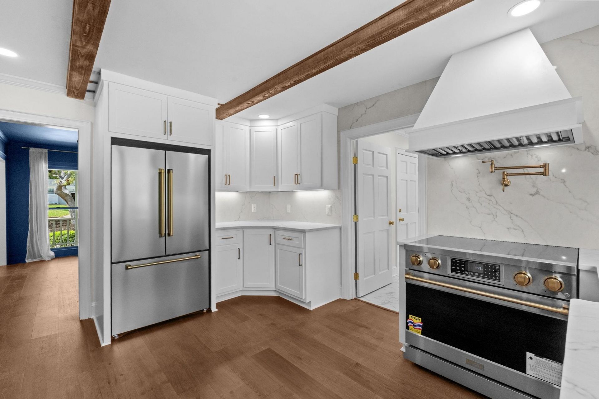 5704 Woodside Ave.  Photo 31