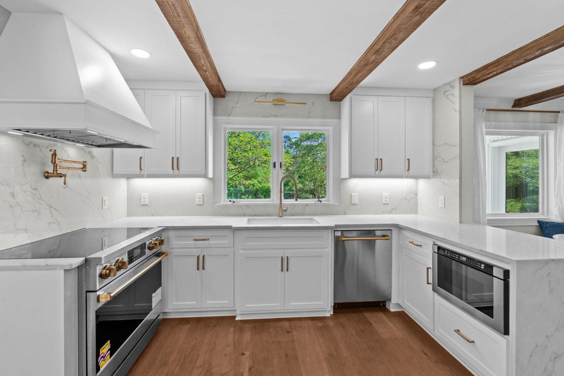 5704 Woodside Ave.  Photo 32