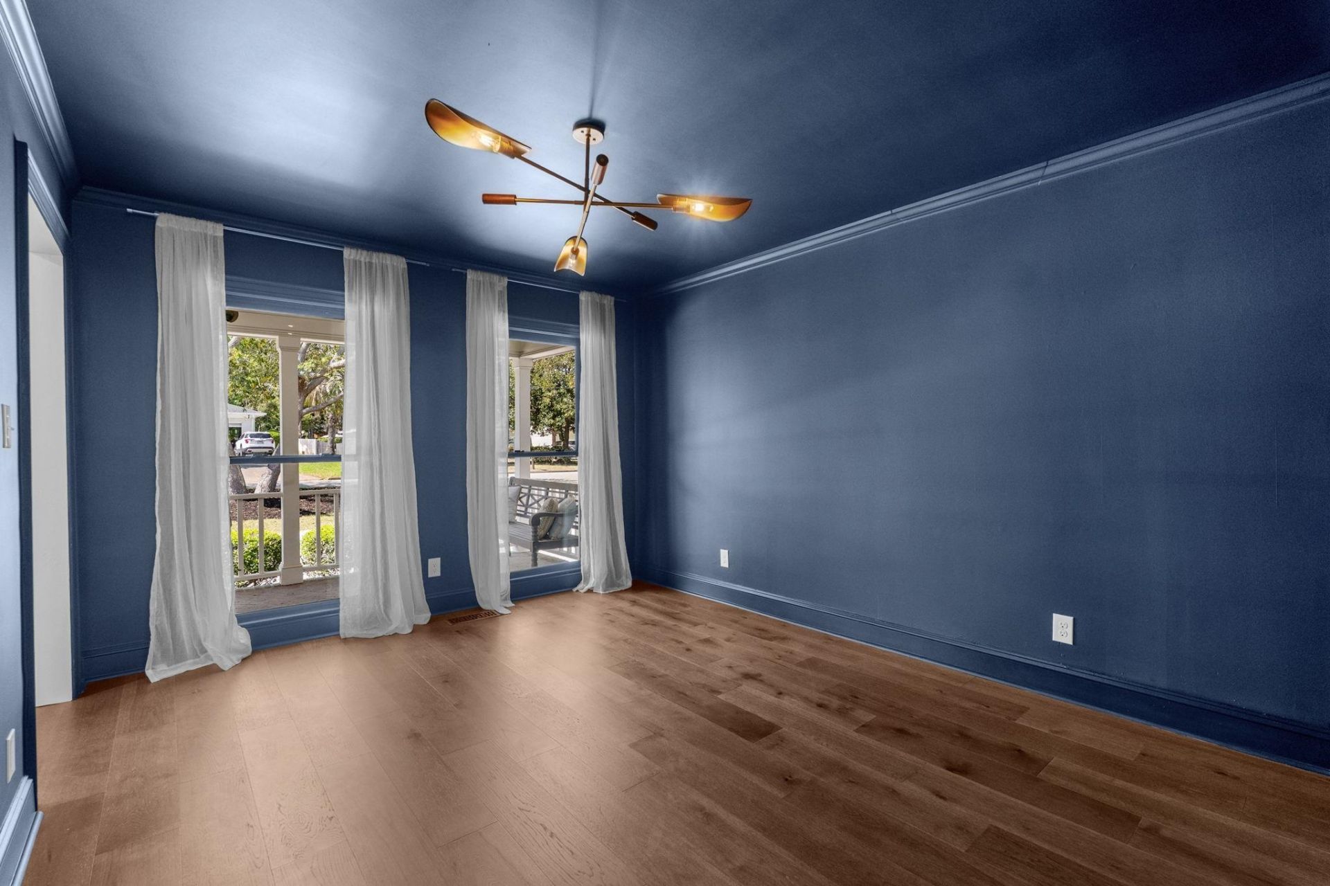 5704 Woodside Ave.  Photo 35