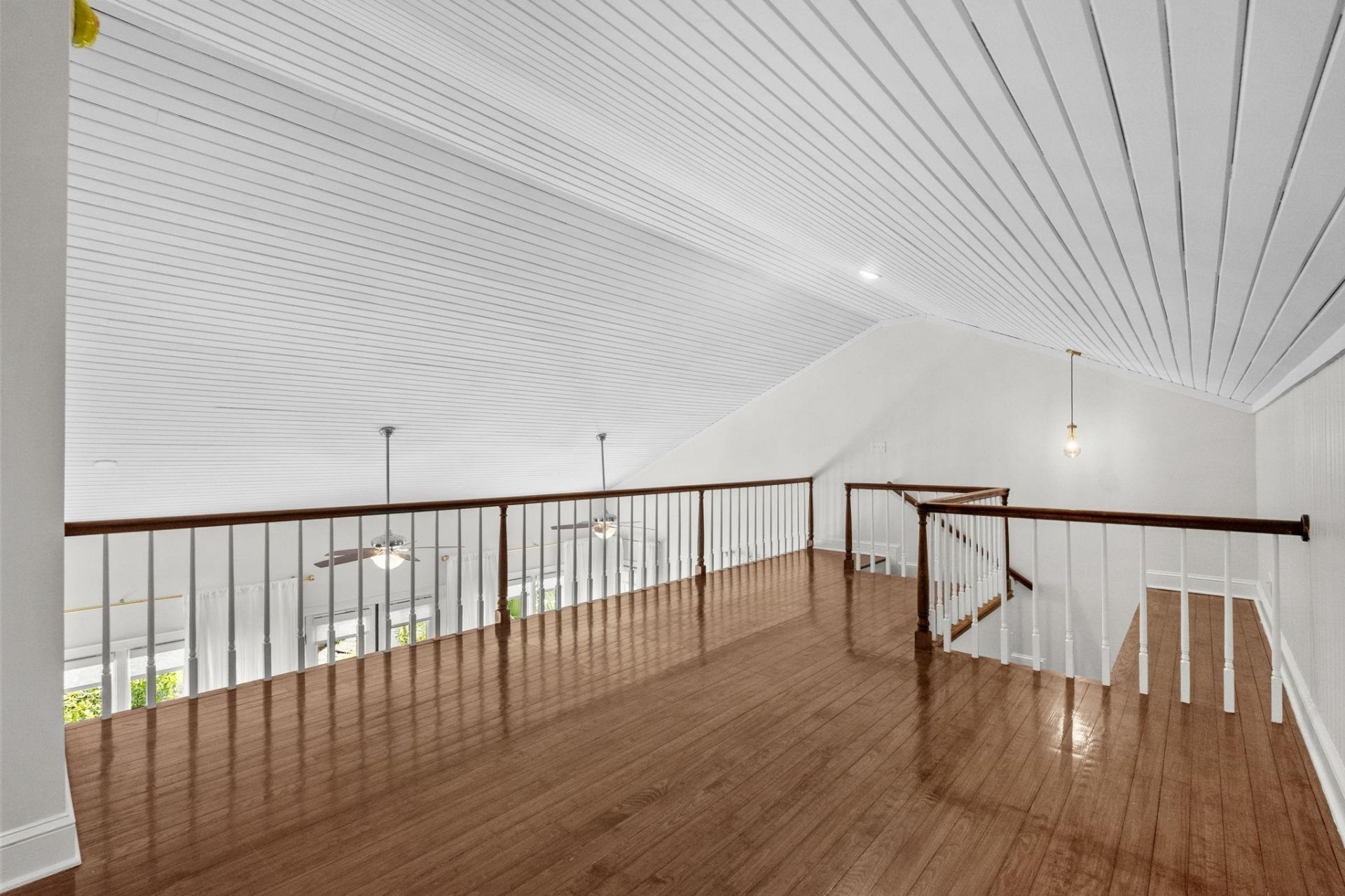 5704 Woodside Ave.  Photo 44