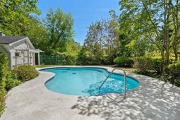 5704 Woodside Ave.  photo 4