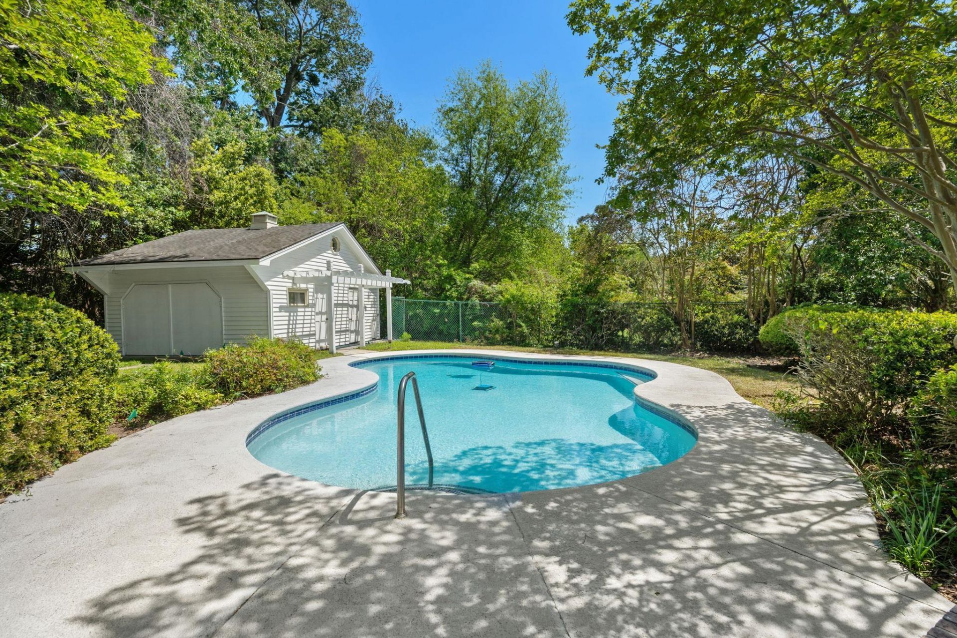 5704 Woodside Ave.  Photo 59