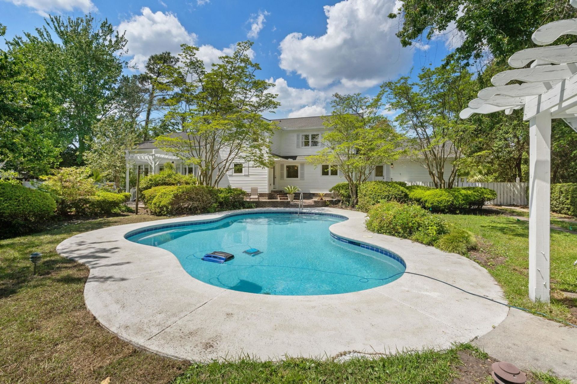 5704 Woodside Ave.  Photo 60