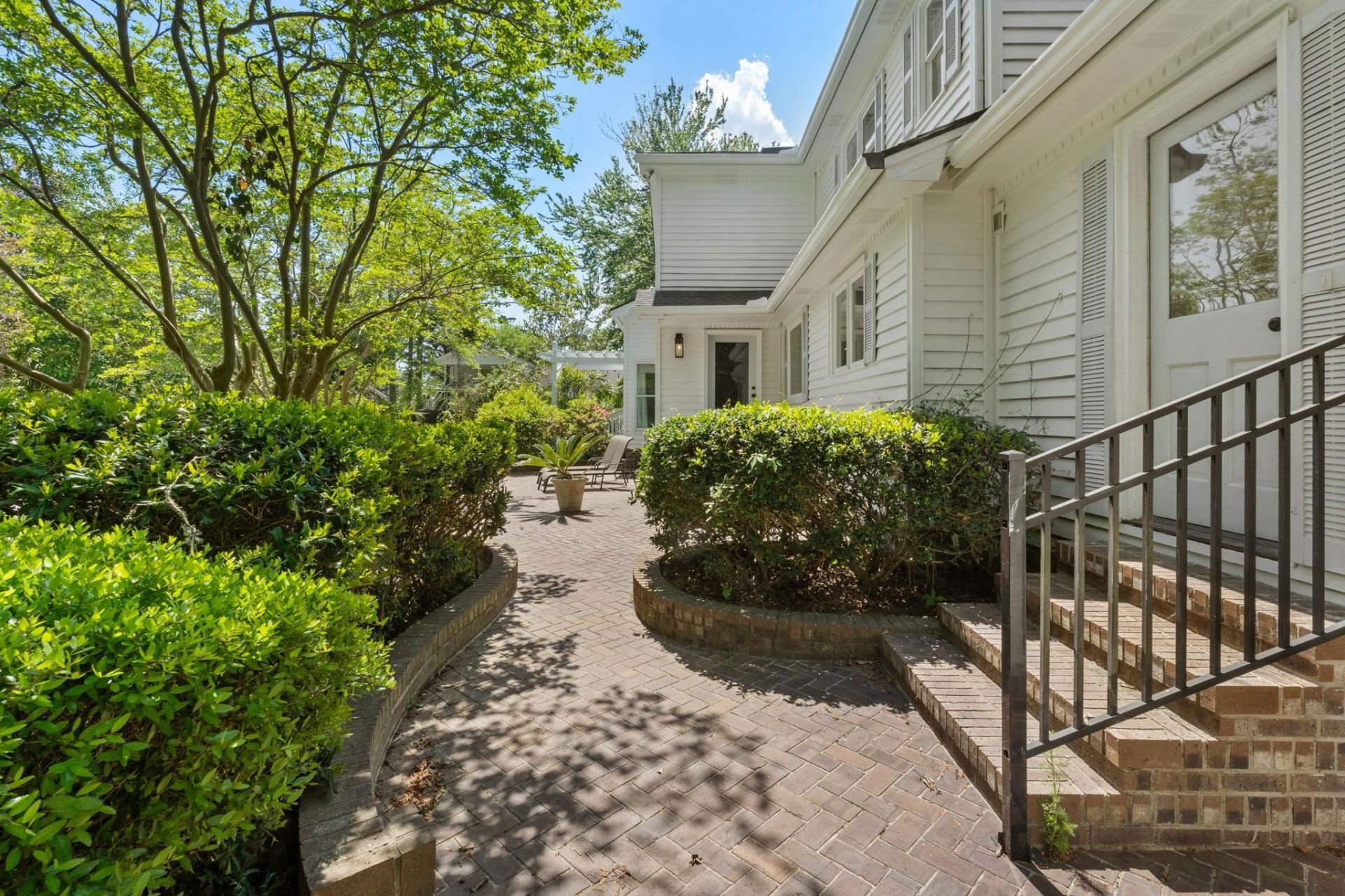 5704 Woodside Ave.  Photo 83