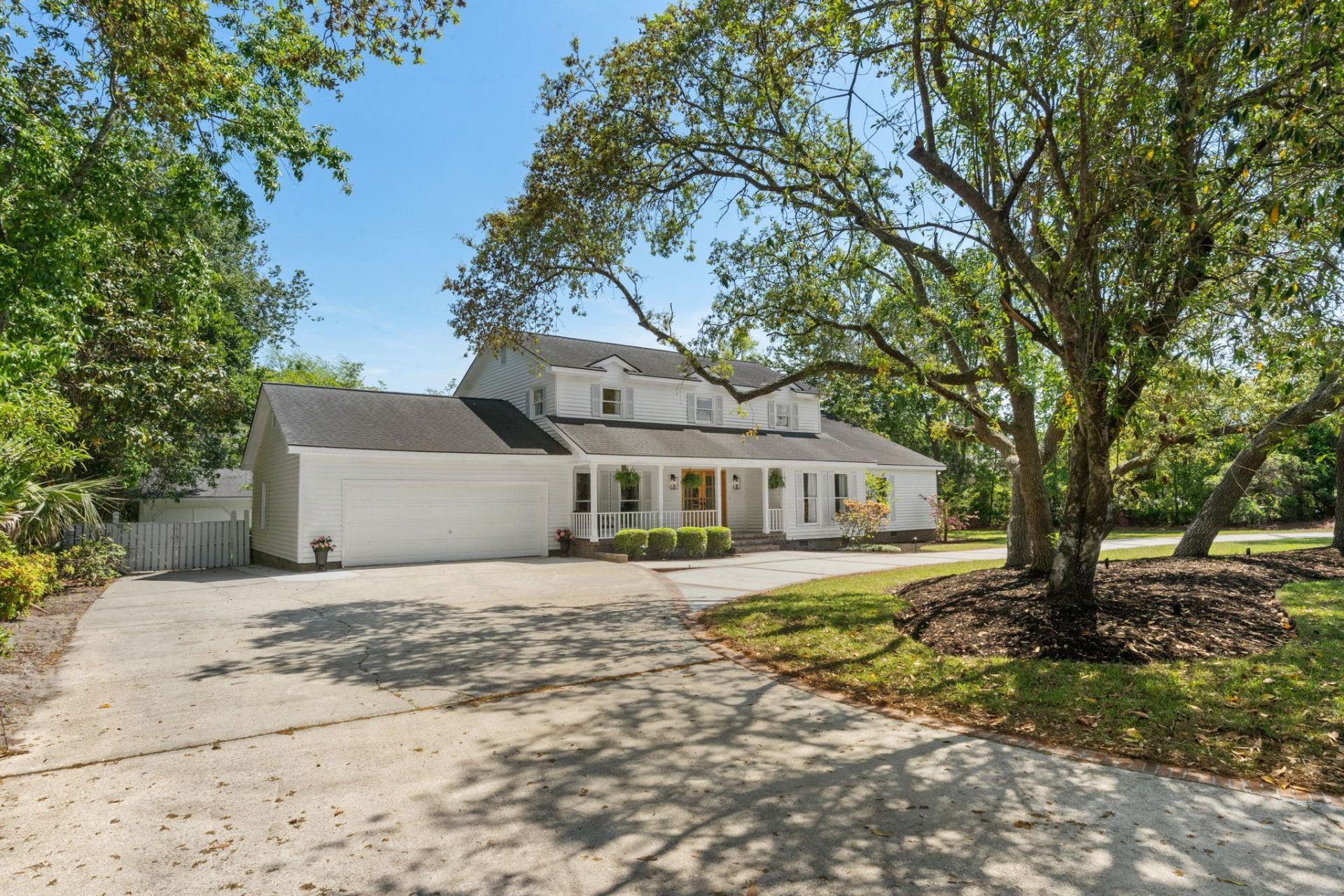 5704 Woodside Ave.  Photo 86