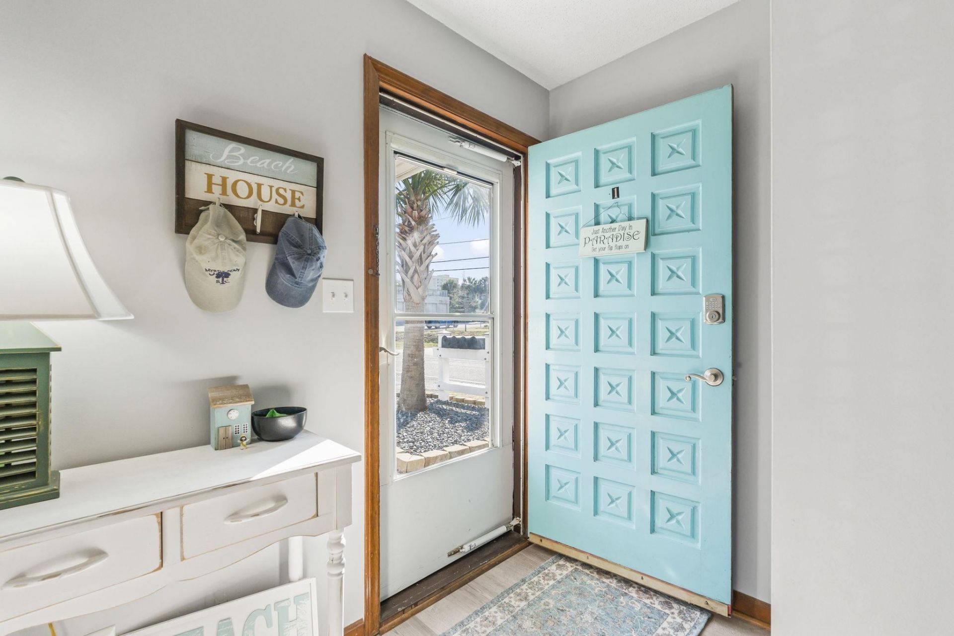 1502 Yaupon Dr. Photo 4