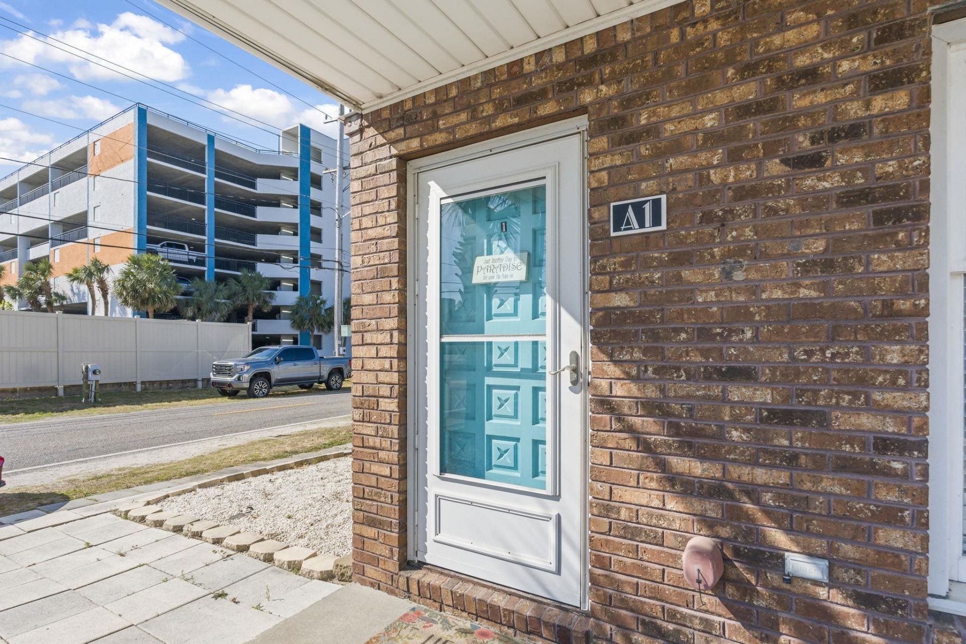 1502 Yaupon Dr. Photo 4