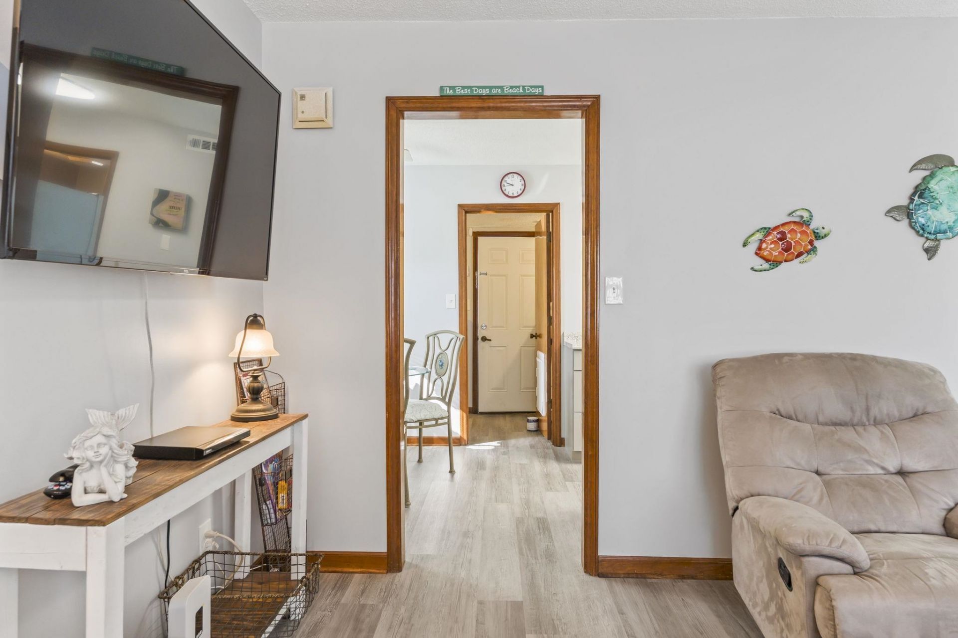 1502 Yaupon Dr. Photo 9