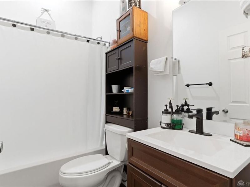 2970 Old Us Highway 40, London, OH 43140 Photo 17