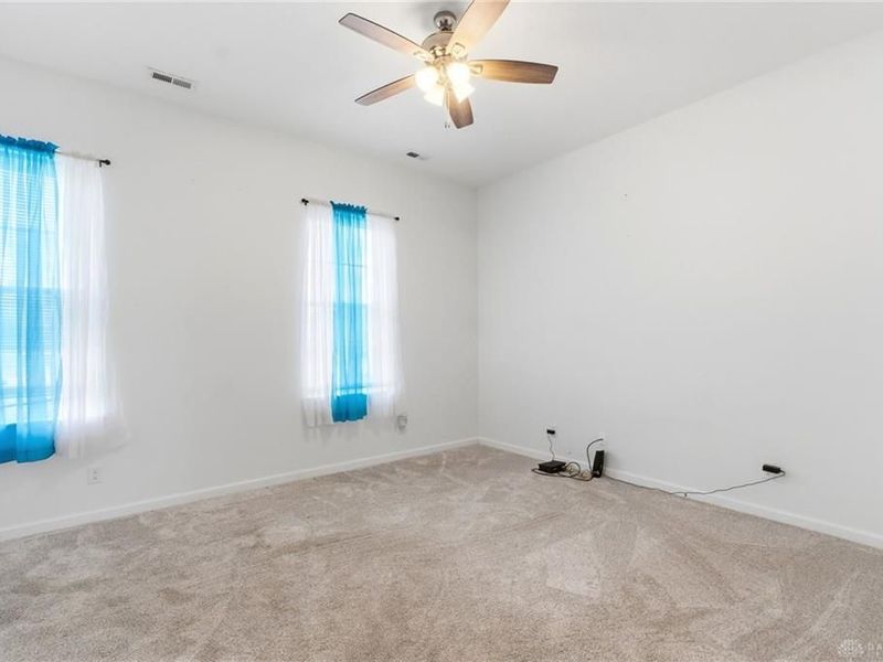 2970 Old Us Highway 40, London, OH 43140 Photo 18