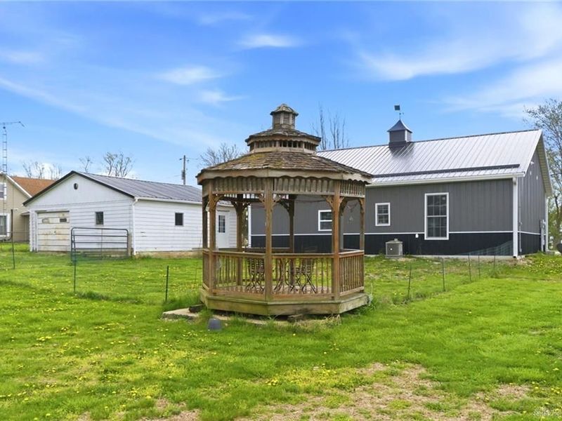 2970 Old Us Highway 40, London, OH 43140 Photo 28