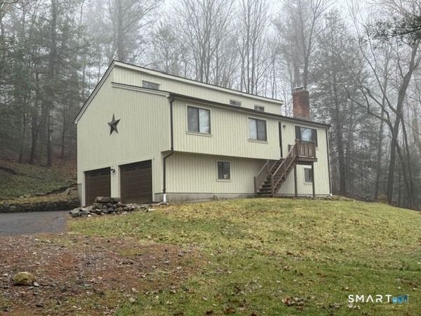 17 Robin, Barkhamsted, CT 06063