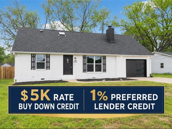 2107 Douglas Street, Bentonville, AR 72712