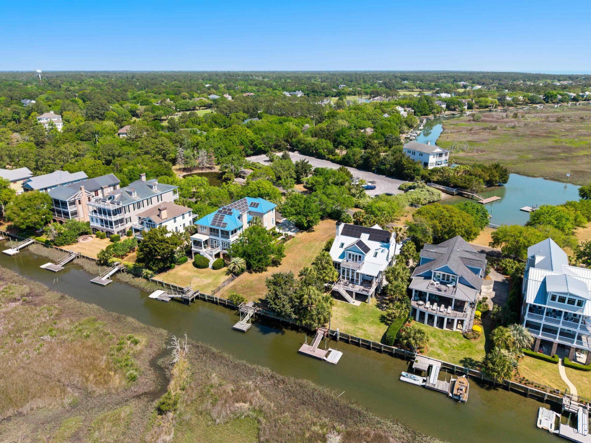 98 Colony Point Dr.  Photo 9